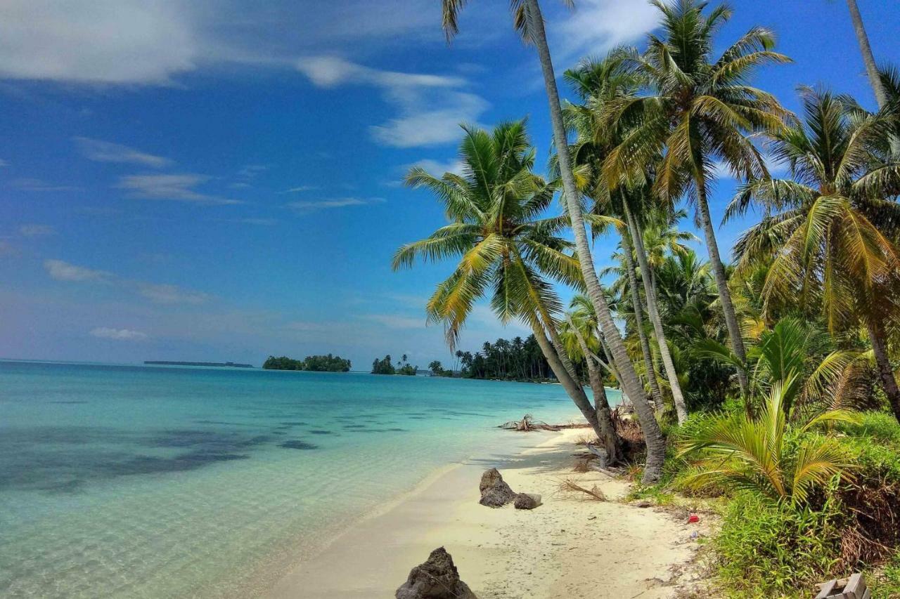 Ira Bungalows Pulau Banyak Alaban Zewnętrze zdjęcie